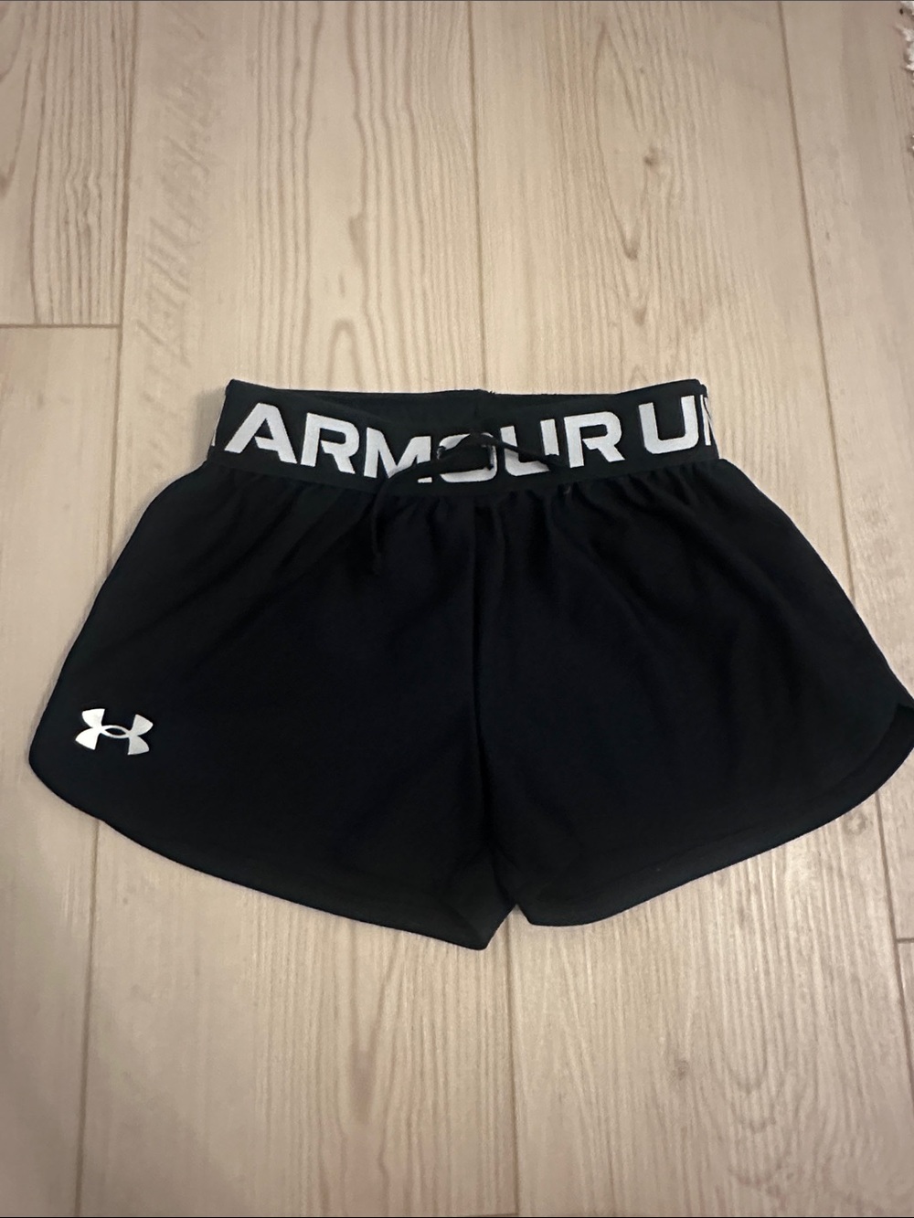 Under Armour Black Youth XS Logo Waistband Shorts